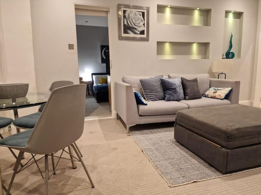 Quintessentially 'London' Flat Exteriör bild