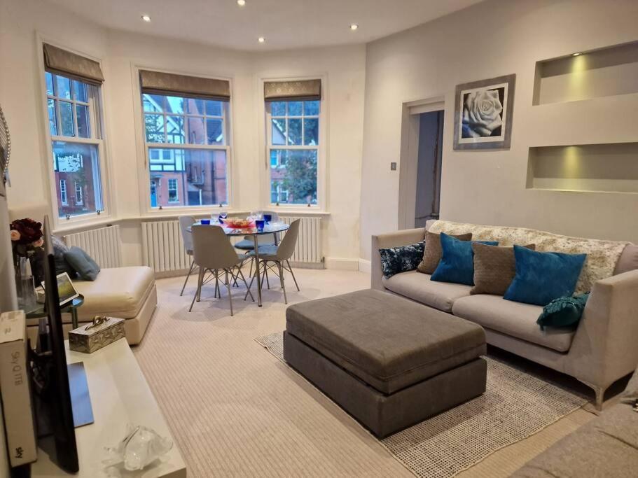 Quintessentially 'London' Flat Exteriör bild